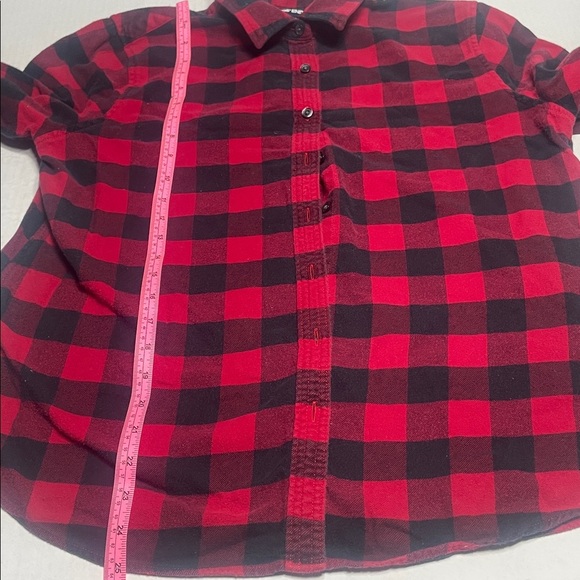Lands End Women’s Red Black Plaid Flannel Button Down Shirt Size 16P - Picture 7 of 8